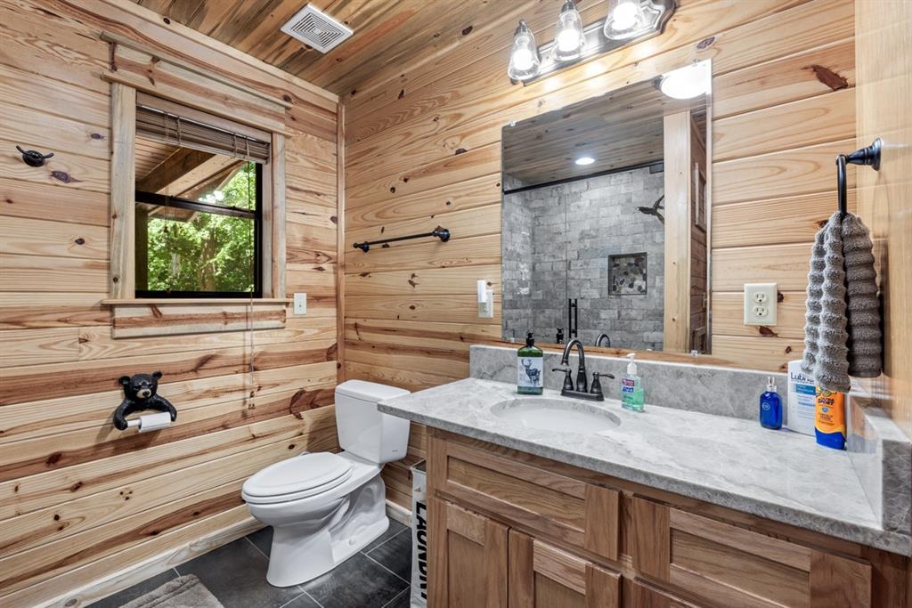 156 Huckleberry Trail