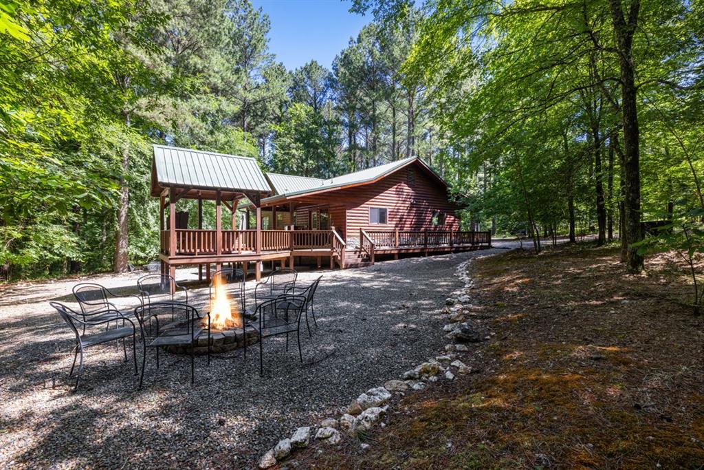 156 Huckleberry Trail