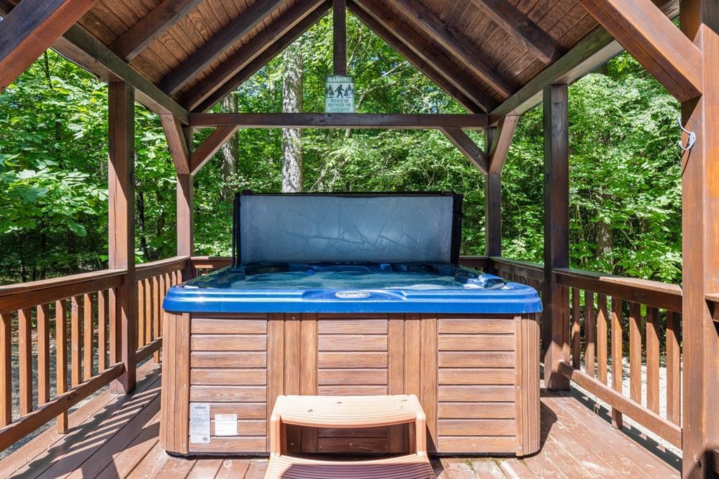 156 Huckleberry Trail