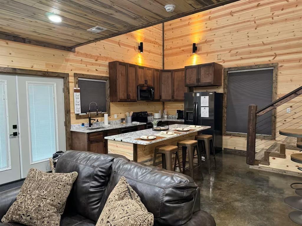 87 Preserve Way