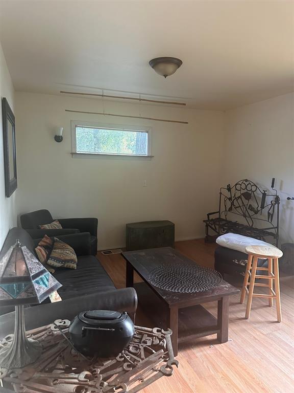 1106 Peninsula Drive