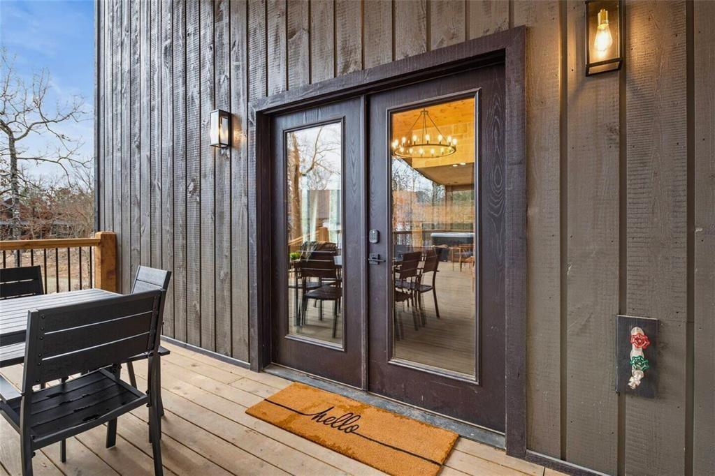 36 Winding Hemlock Circle