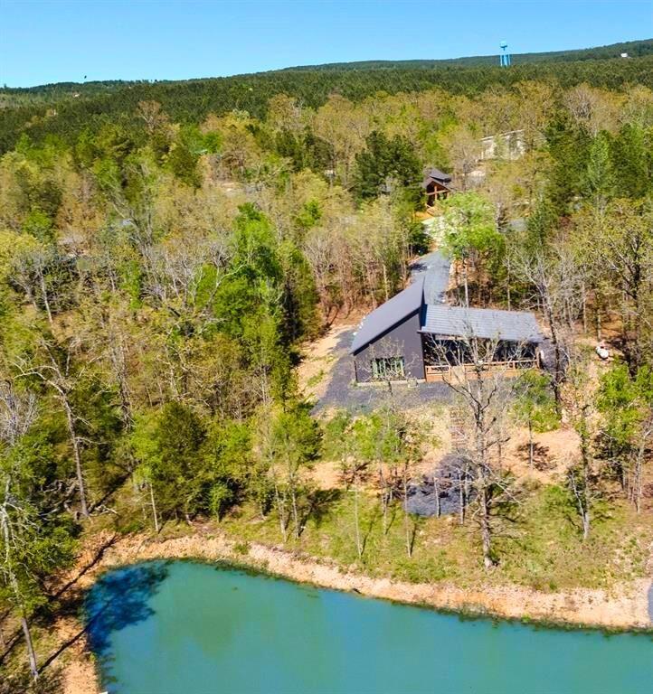 36 Winding Hemlock Circle