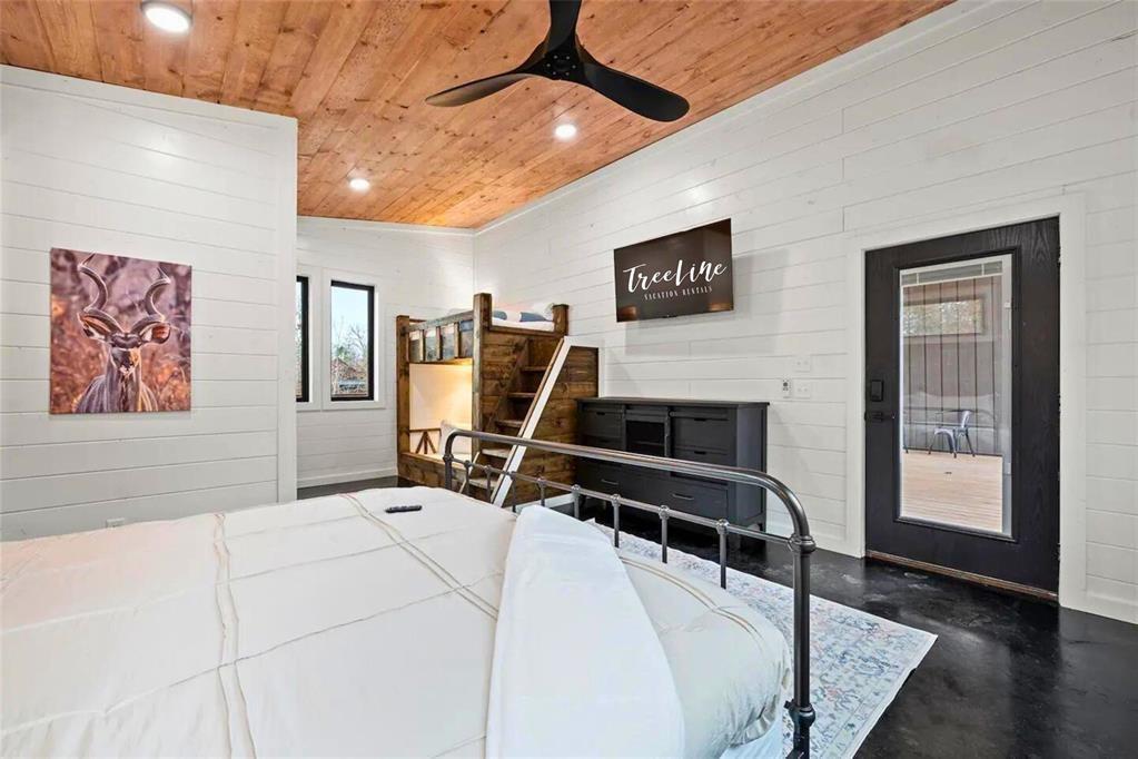 36 Winding Hemlock Circle