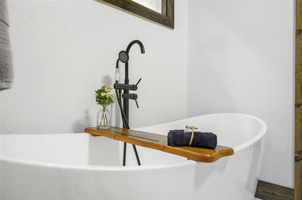 814 W Eagle Mountain Trail