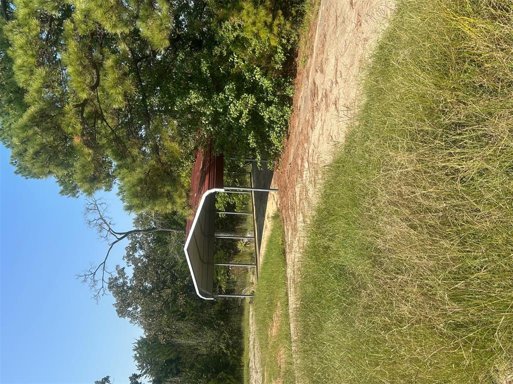 105 Perry Lane