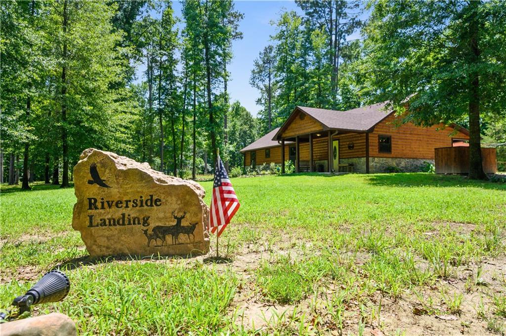 871 Riverview Road