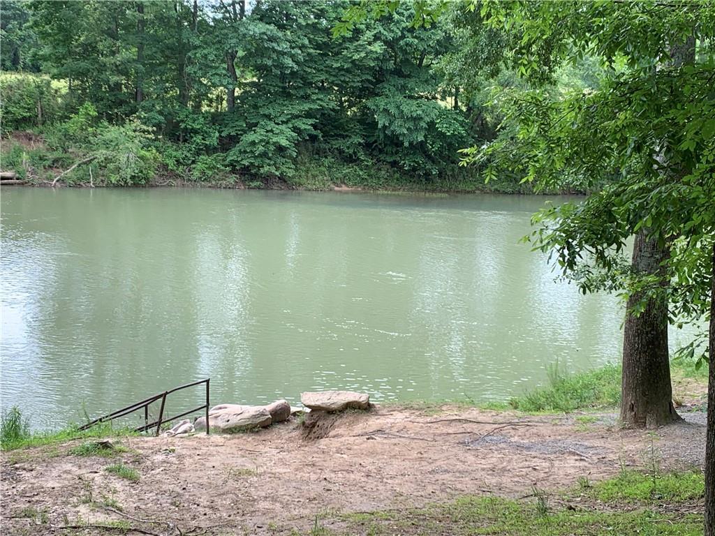 871 Riverview Road