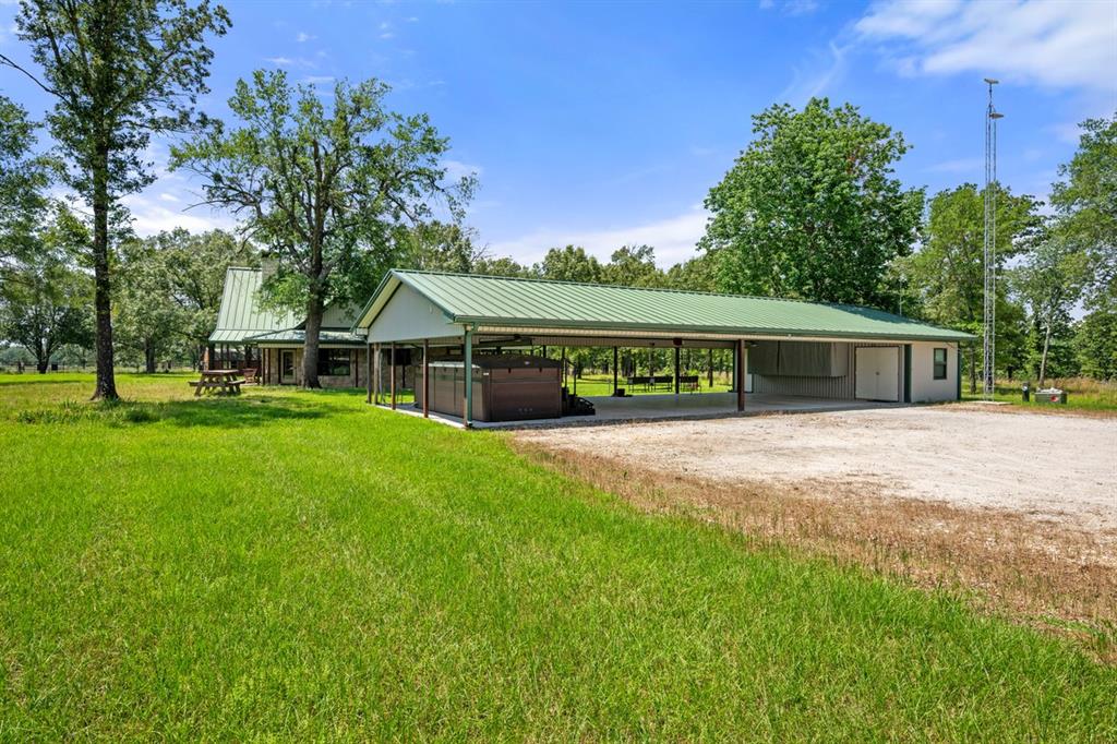 1727 N 4030 Road