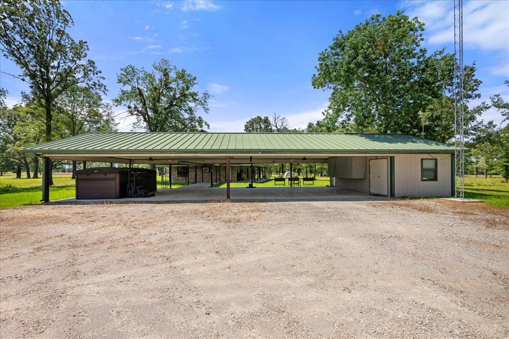 1727 N 4030 Road
