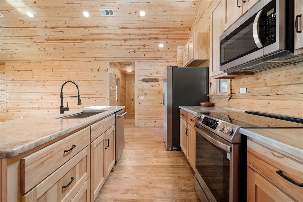 430139 E 1648 (Rocky Mt. ) Road