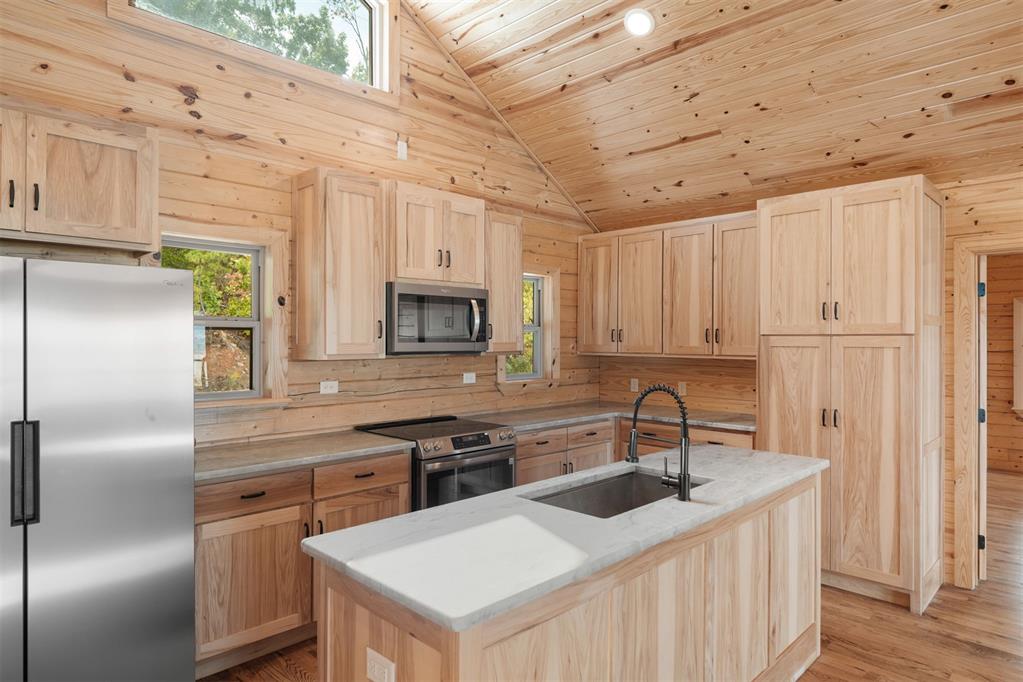 430139 E 1648 (Rocky Mt. ) Road