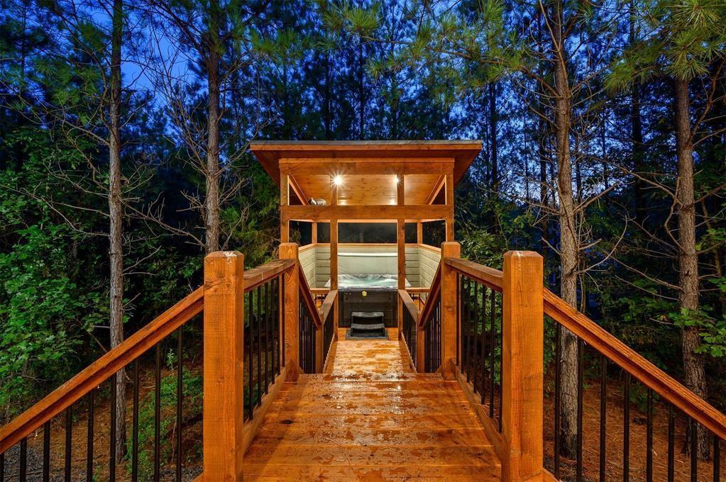 23 Red Fern Trail