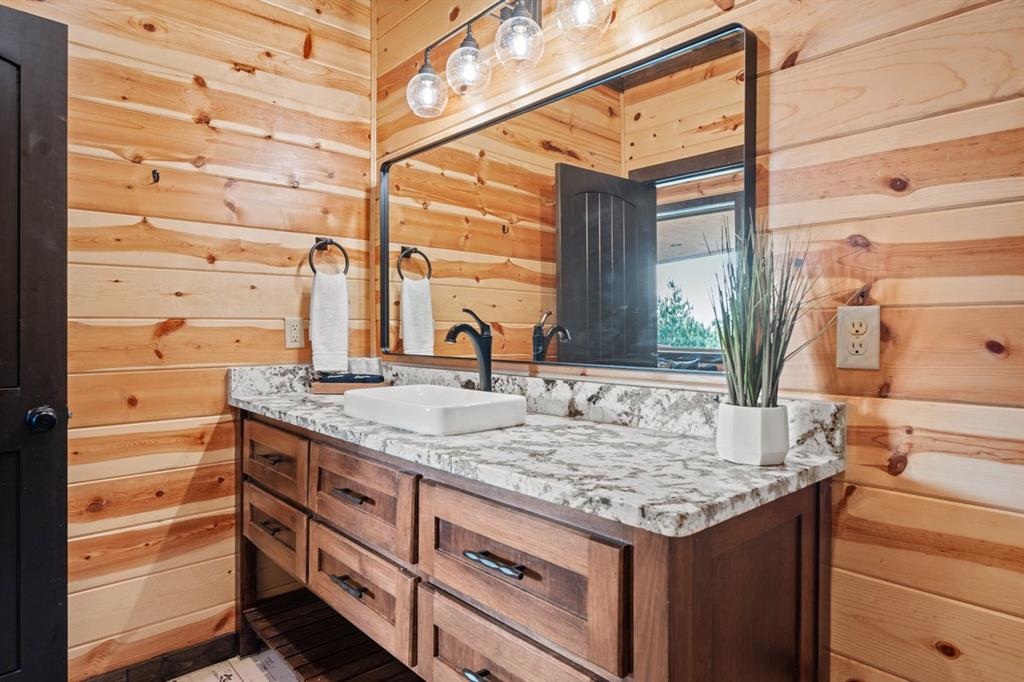 47 Canoe Birch Trail