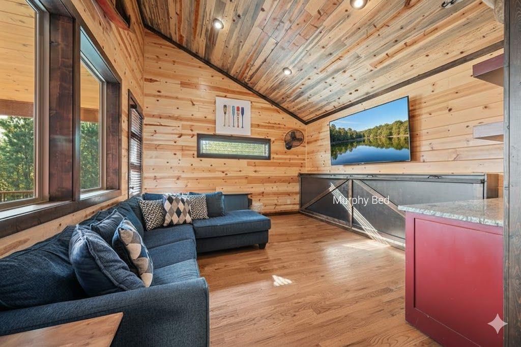 47 Canoe Birch Trail