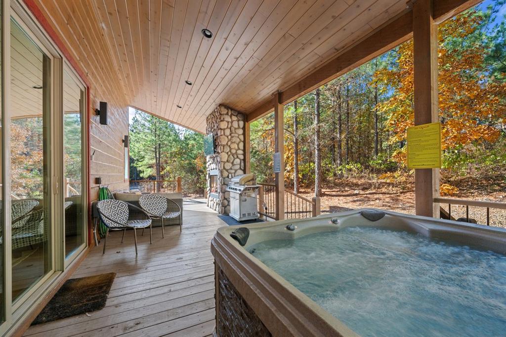 47 Canoe Birch Trail