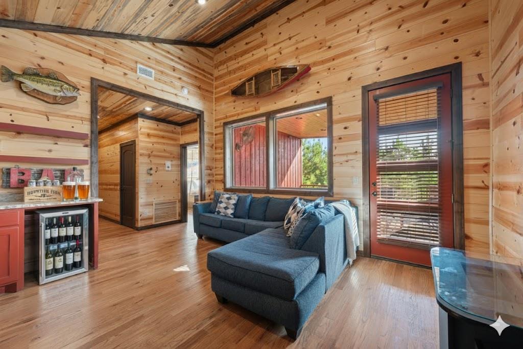 47 Canoe Birch Trail