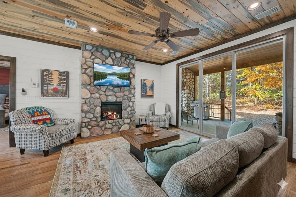 47 Canoe Birch Trail