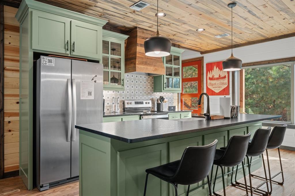 47 Canoe Birch Trail