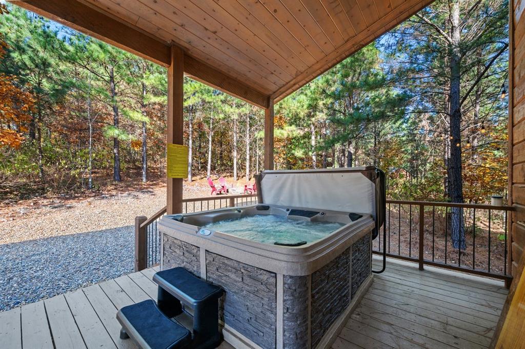 47 Canoe Birch Trail