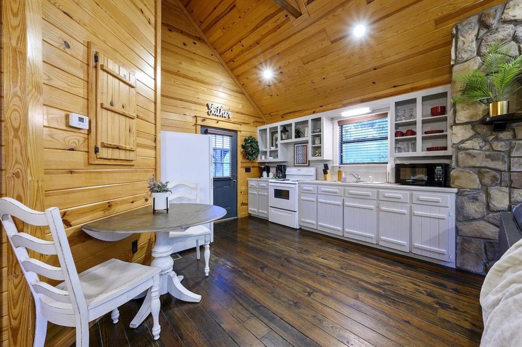 493 Timber Creek Trail