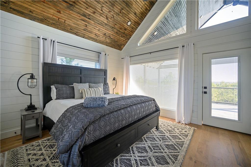 72 Green Persimmon Trail