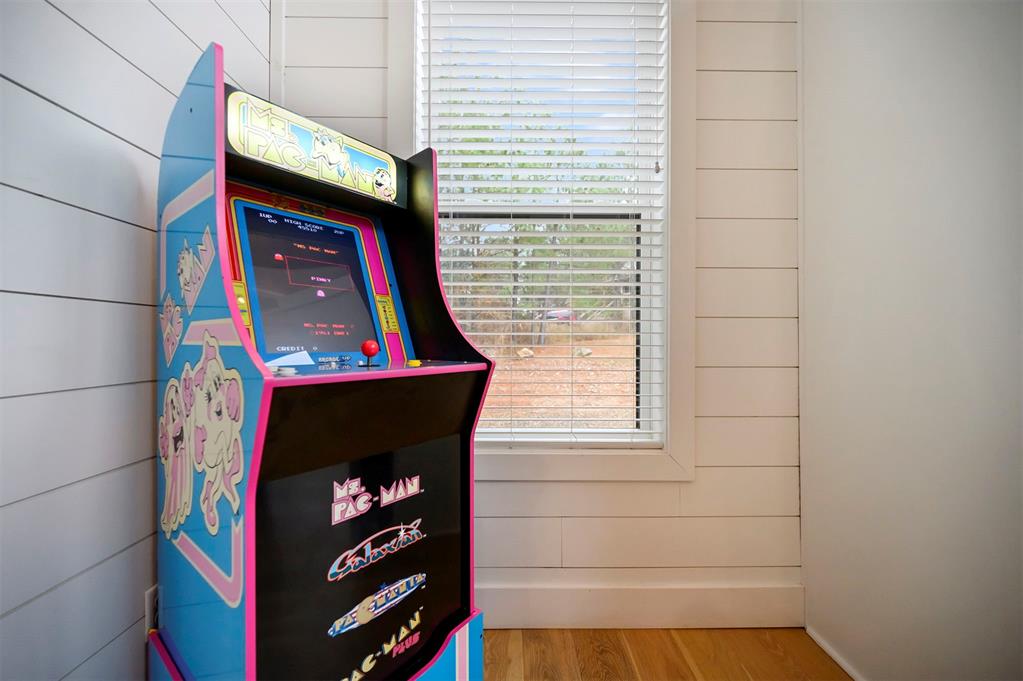 72 Green Persimmon Trail