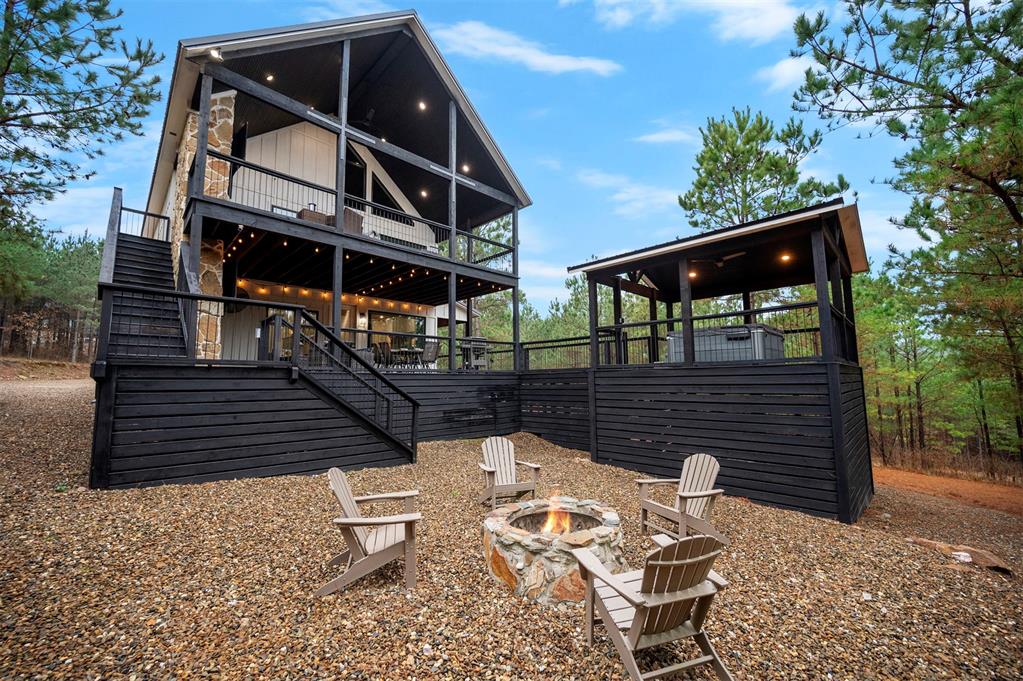 72 Green Persimmon Trail