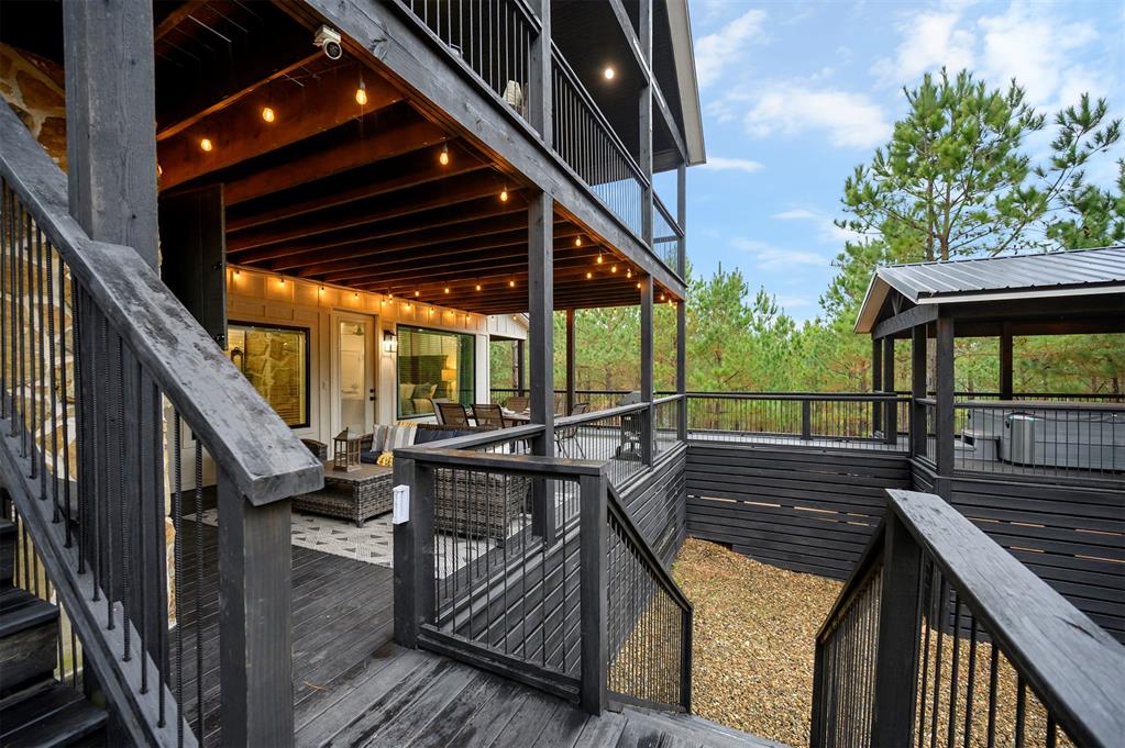 72 Green Persimmon Trail