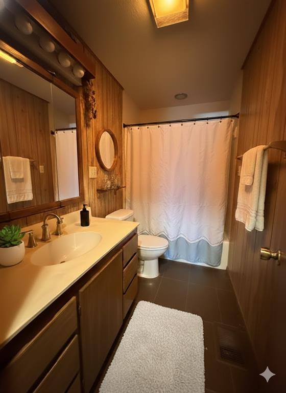 1089 Peninsula Drive