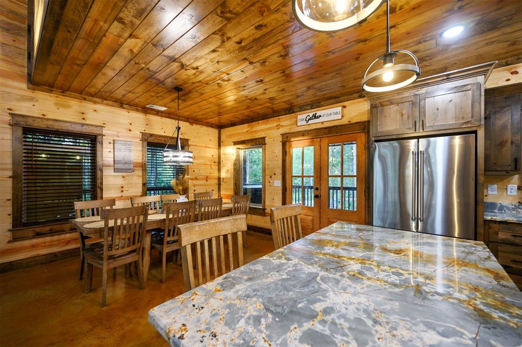 86 Gopher Wood Trail