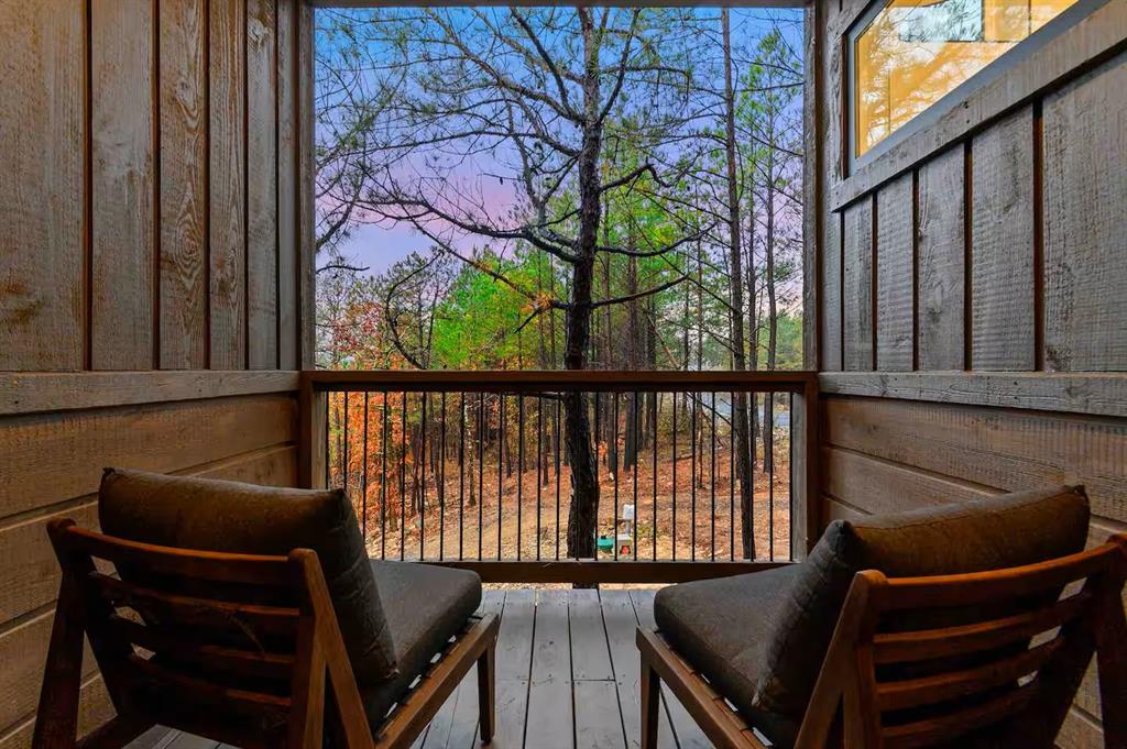 836 Timberline Trail