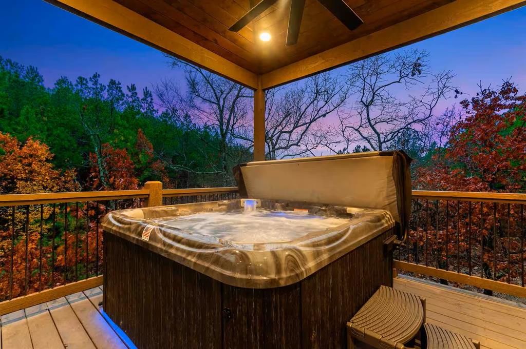 836 Timberline Trail