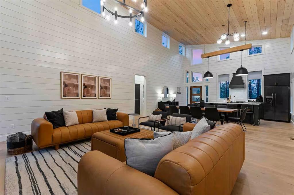 836 Timberline Trail