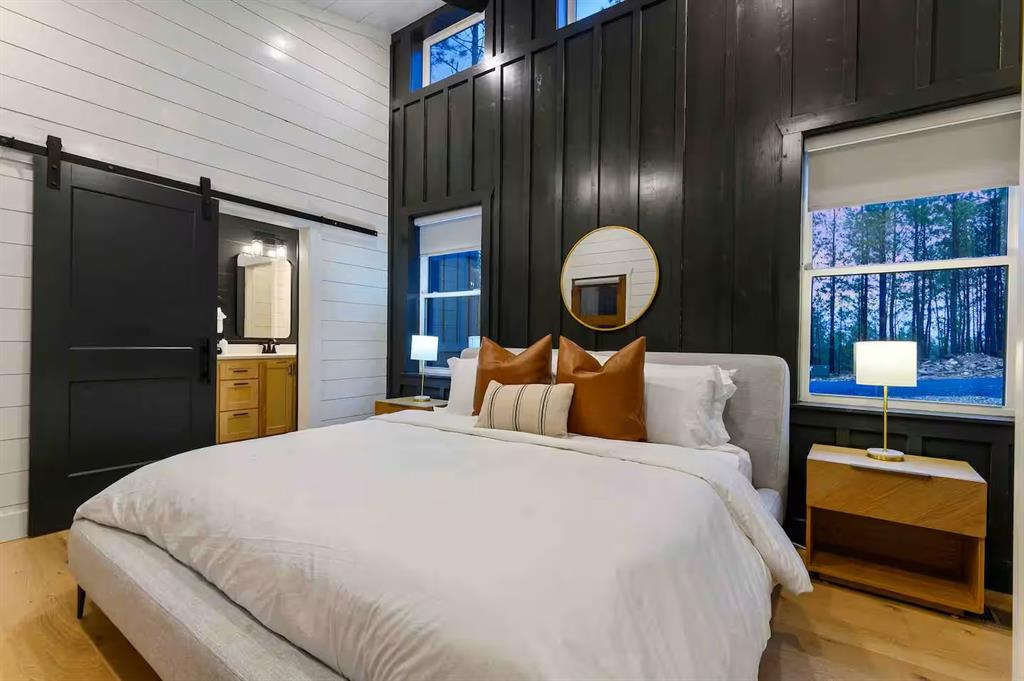 836 Timberline Trail