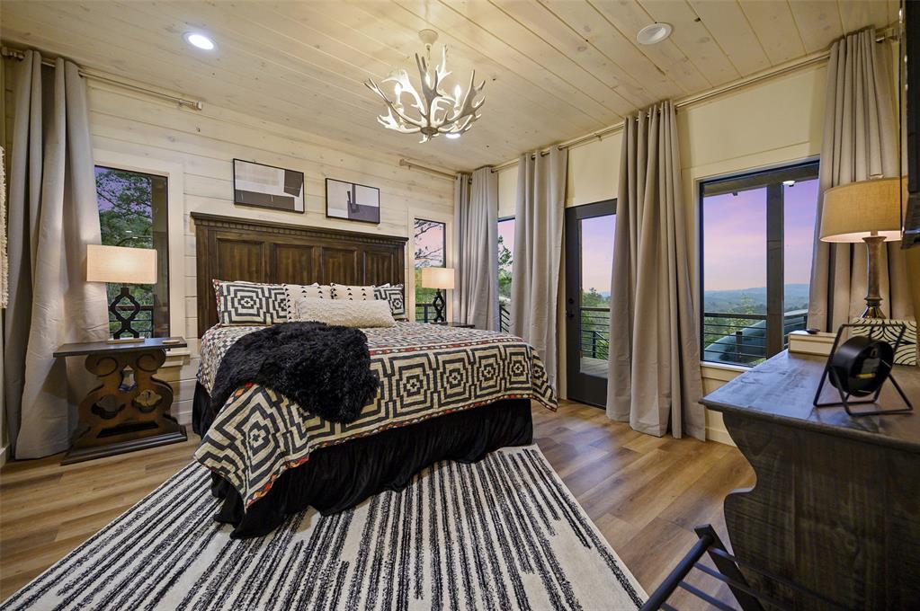 79 Forest Brook Loop