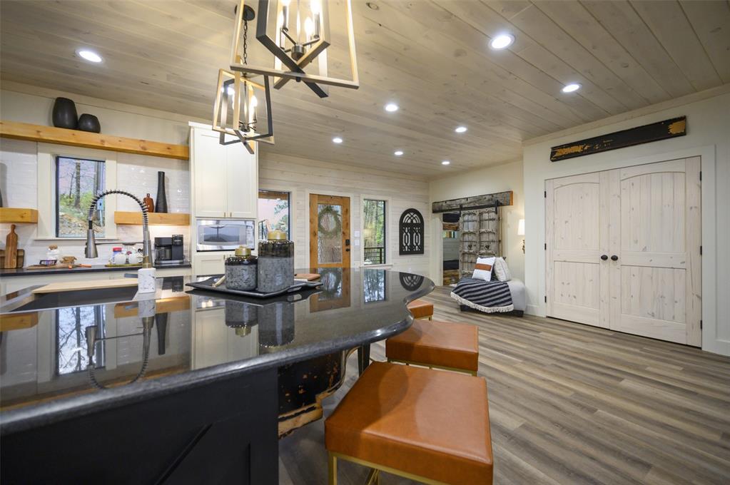 79 Forest Brook Loop