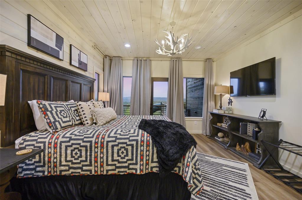 79 Forest Brook Loop