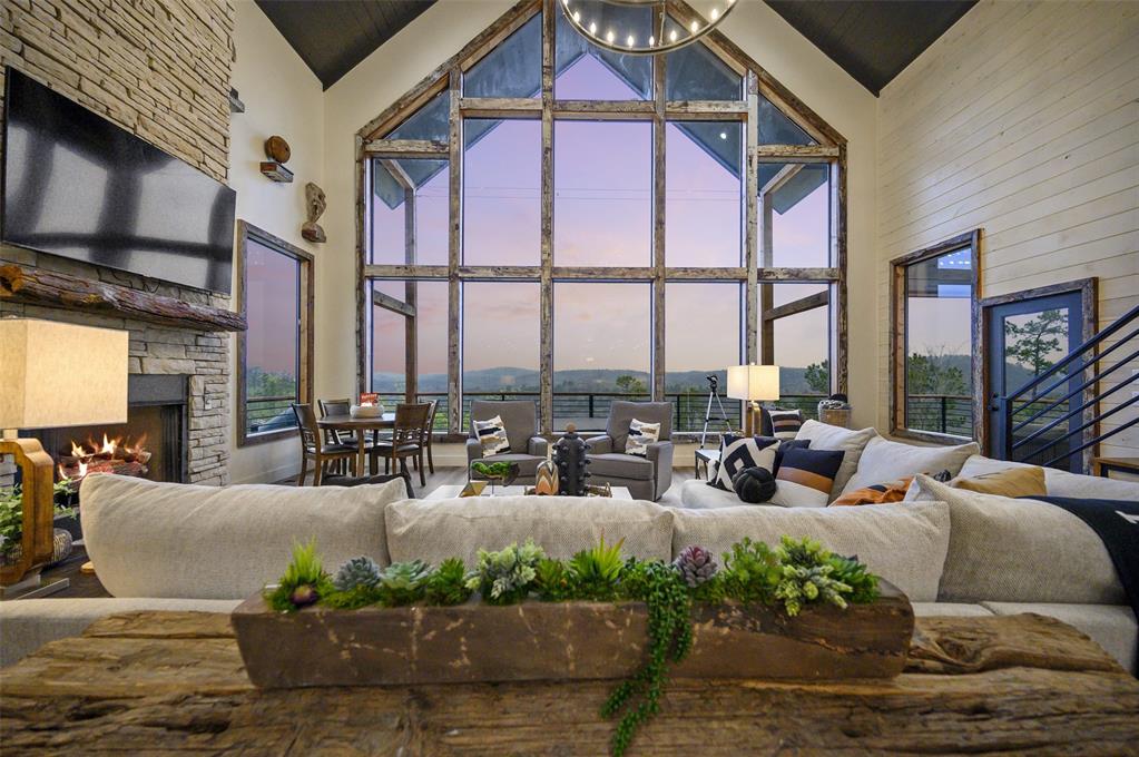 79 Forest Brook Loop