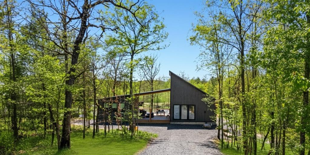 36 Winding Hemlock Circle