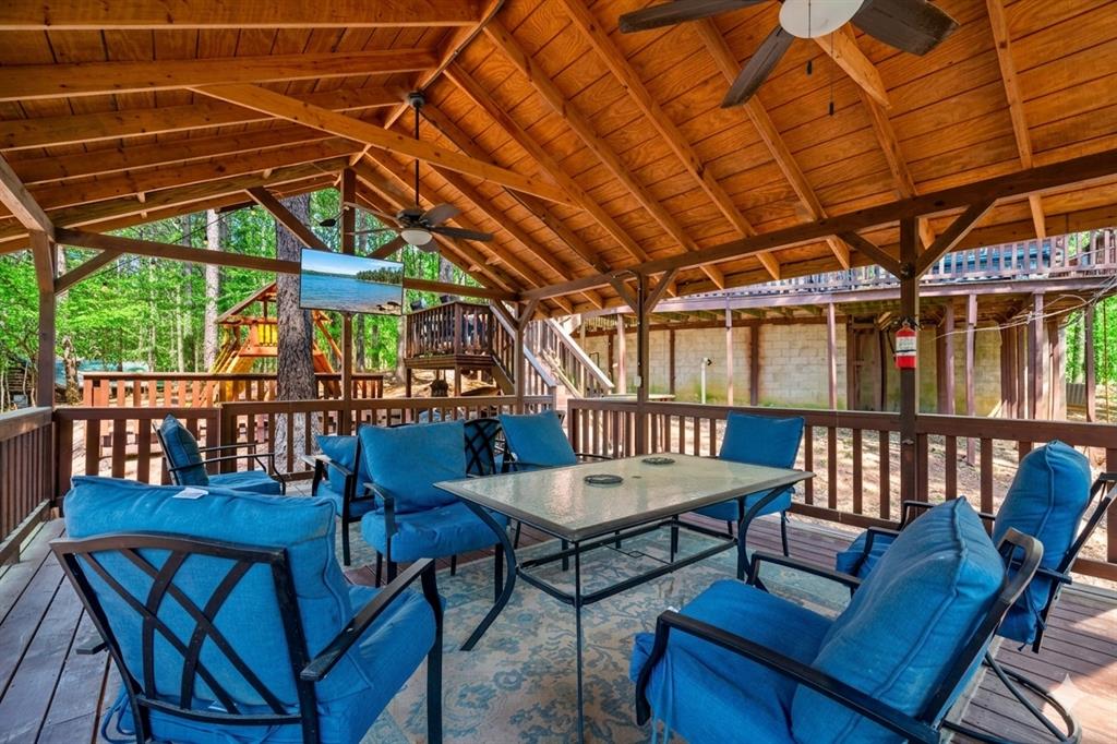 1073 Southern Hills Circle