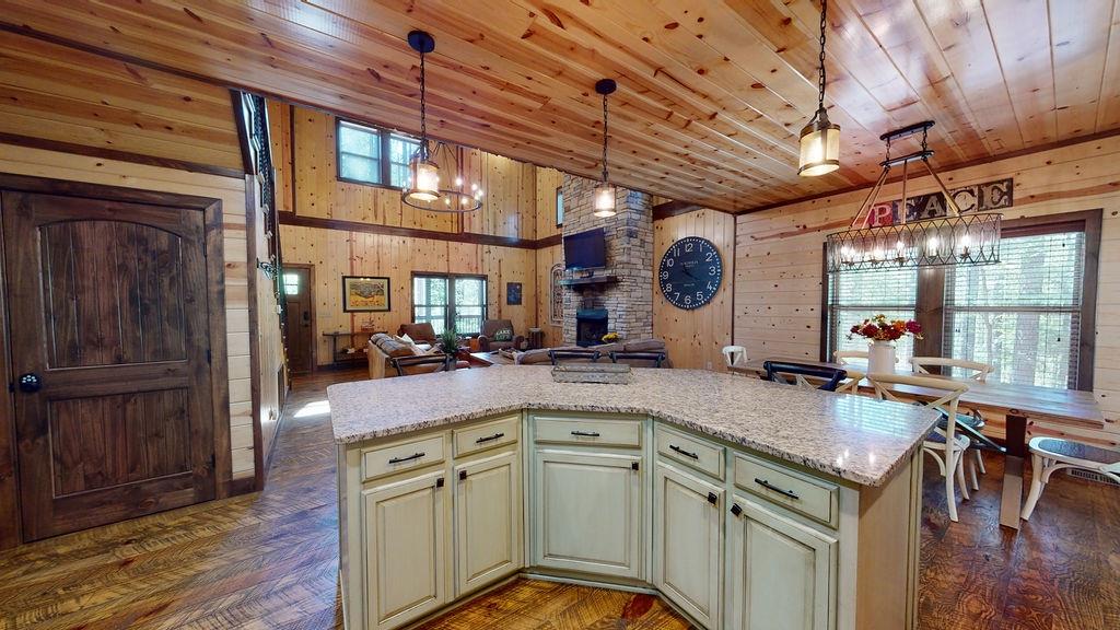 13 Whispering Pines Road