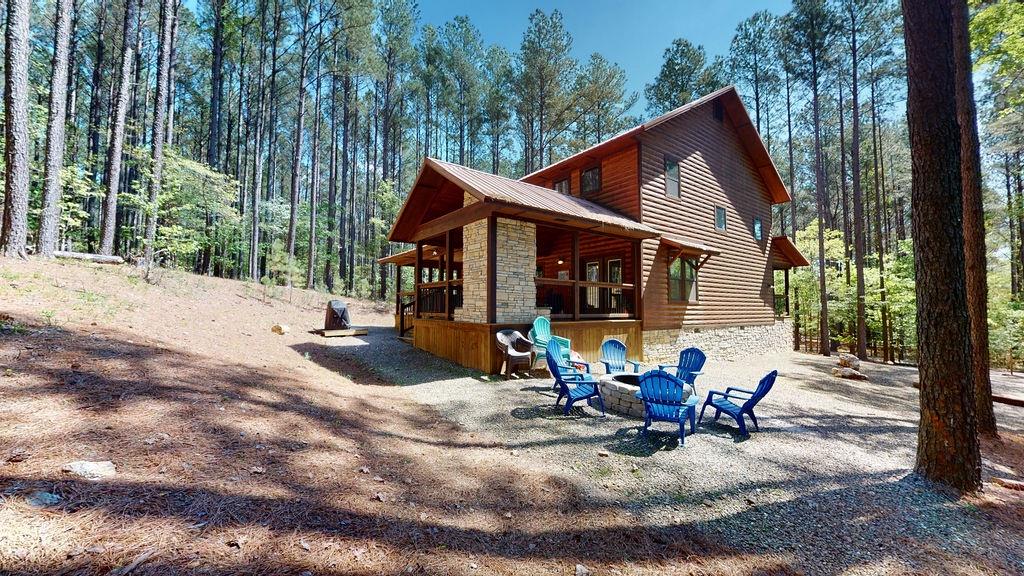 13 Whispering Pines Road