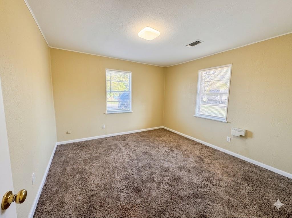 310 E Mockingbird Lane