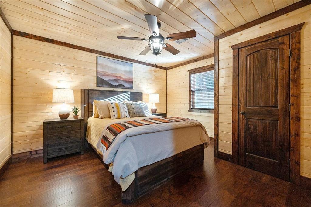 334 Carter Valley Lane