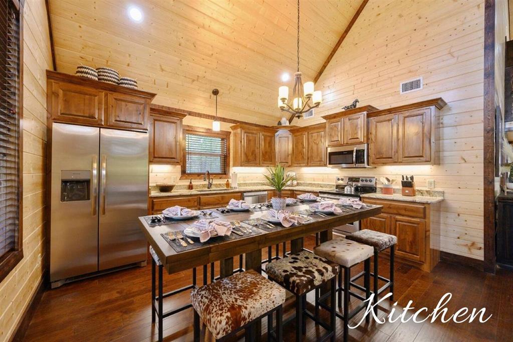 334 Carter Valley Lane