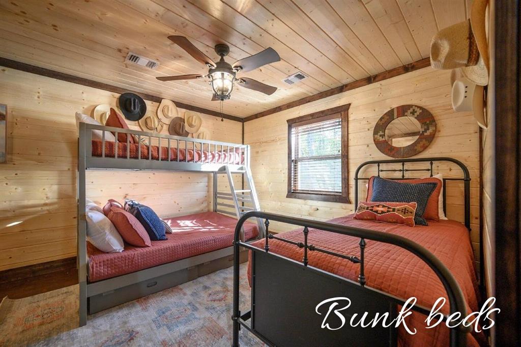 334 Carter Valley Lane