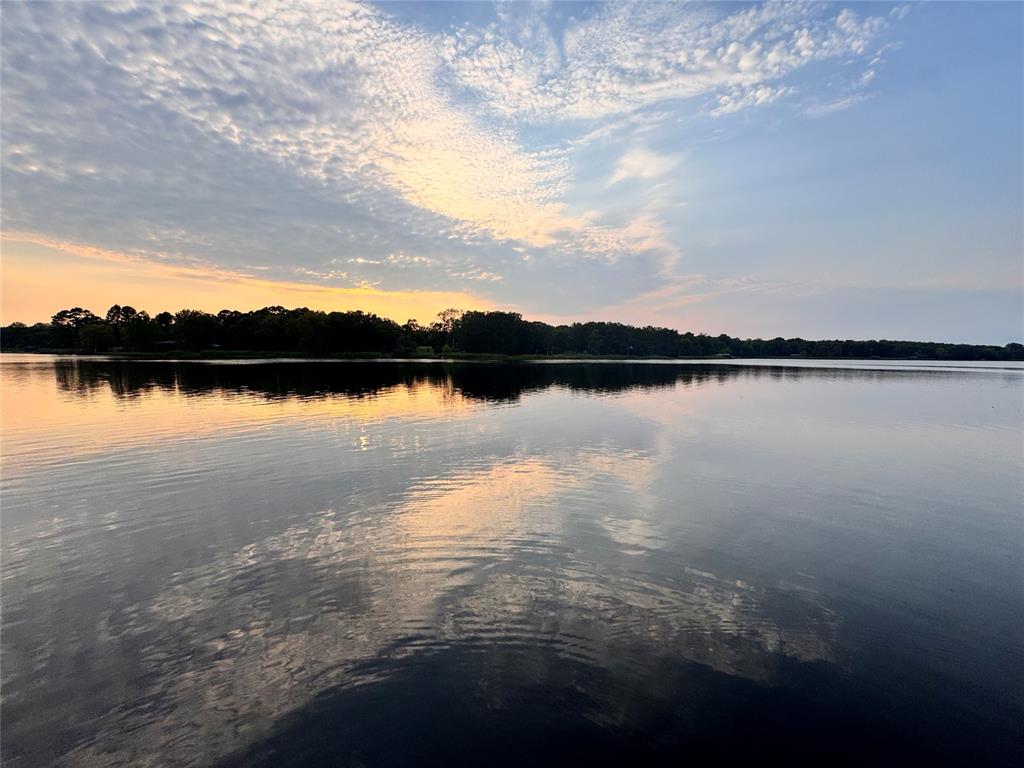 1106 Peninsula Drive