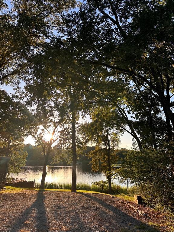 1106 Peninsula Drive