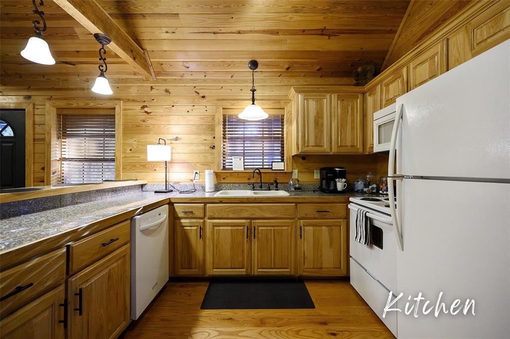 411 Deer Creek Trail